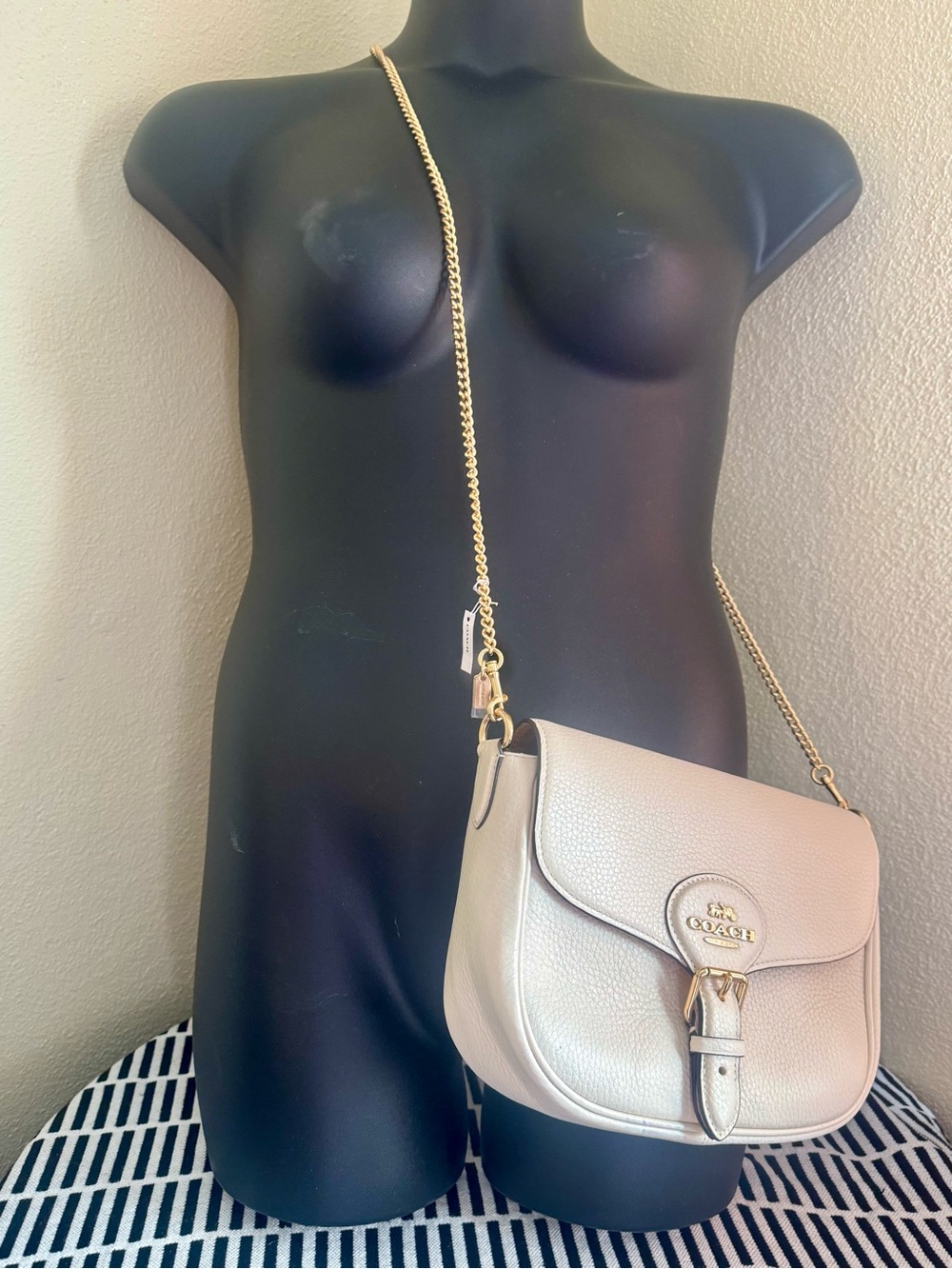 Coach Cream Pebbled Leather Crossbody with Tan Fabric Strap and Gold Hardware - Picture 3 of 3